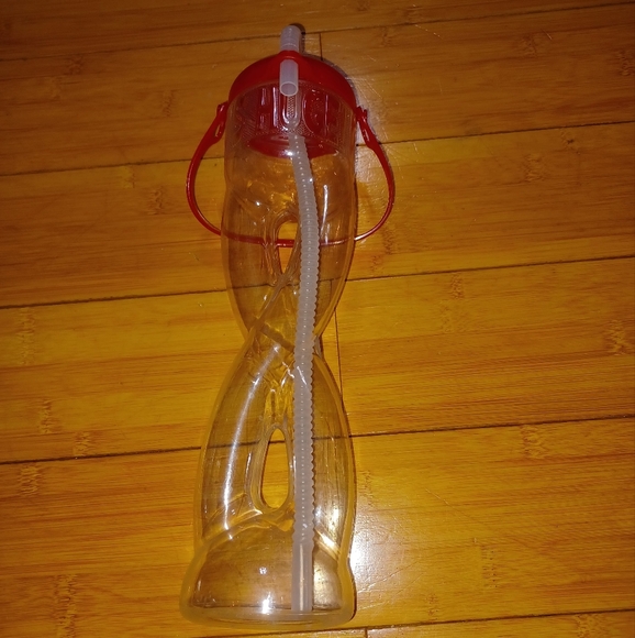 Six Flags reusable bottle bundle - Picture 2 of 8